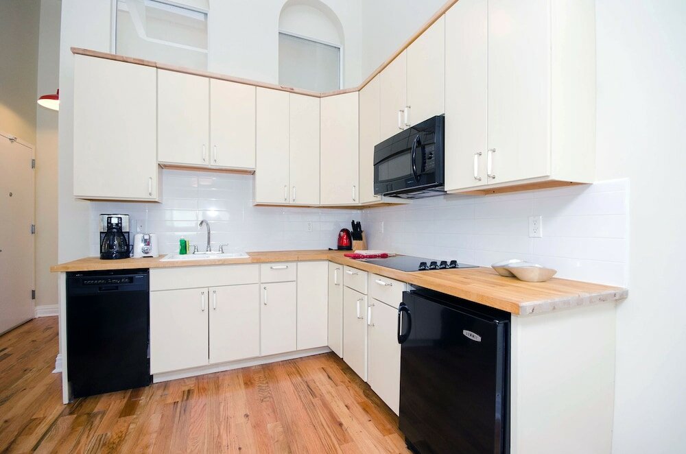 Фото The Box House Hotel