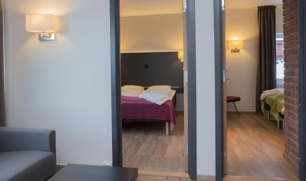 Фото Birkebeineren Hotel & Apartments