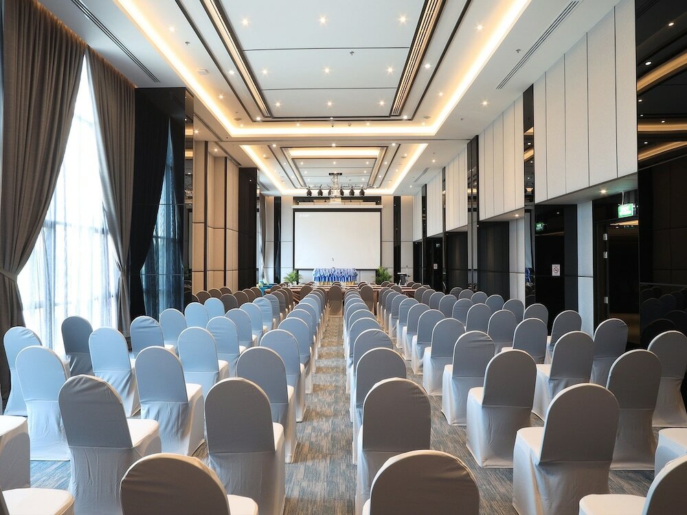 Фото Fortune Hotel SaengChan Beach Rayong