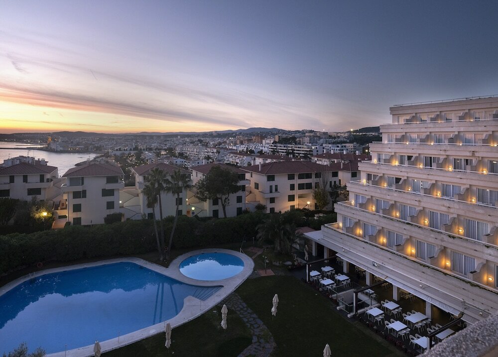 Фото Melia Sitges