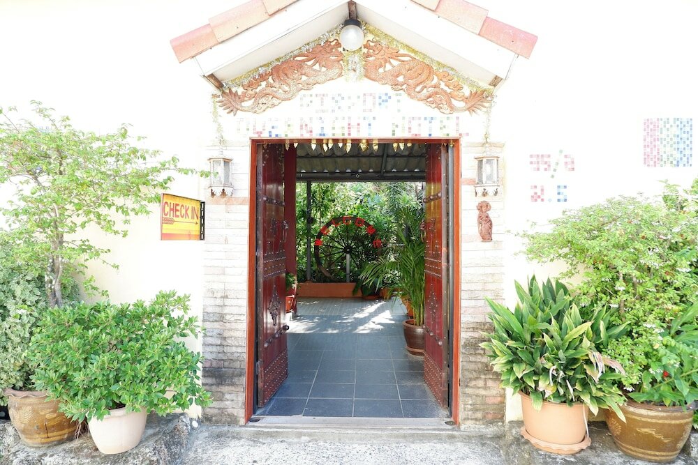 Фото Phuket Airport Overnight Hotel