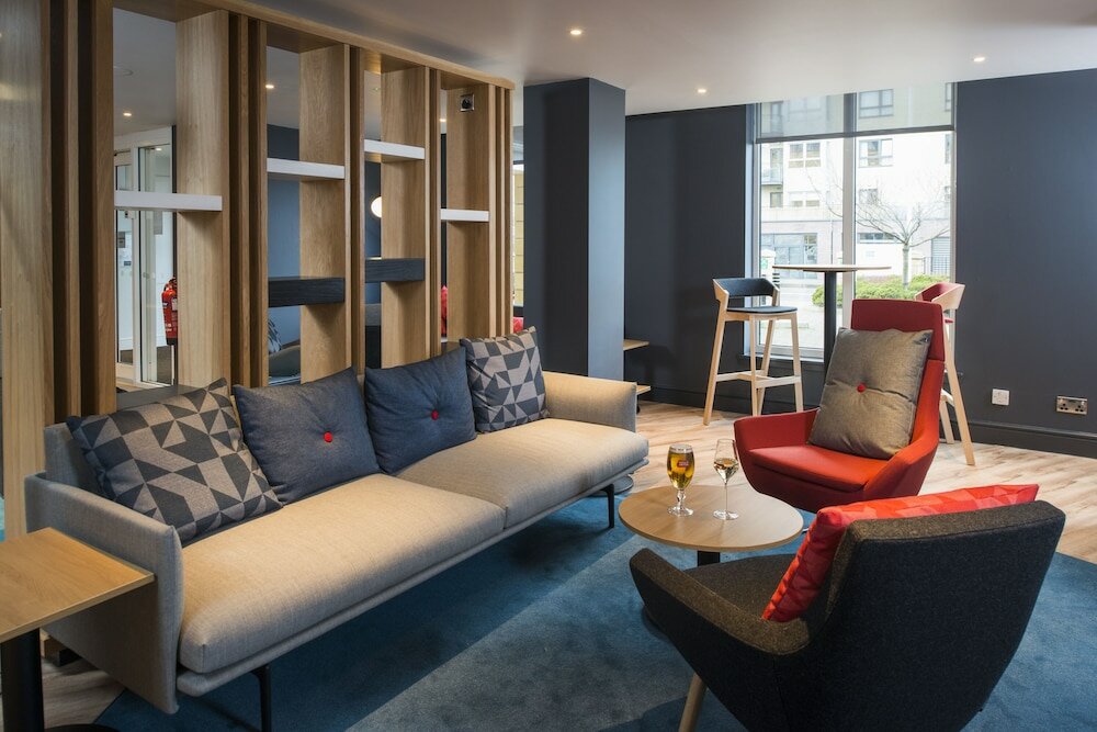 Фото Holiday Inn Express Edinburgh - Leith Waterfront, an Ihg Hotel