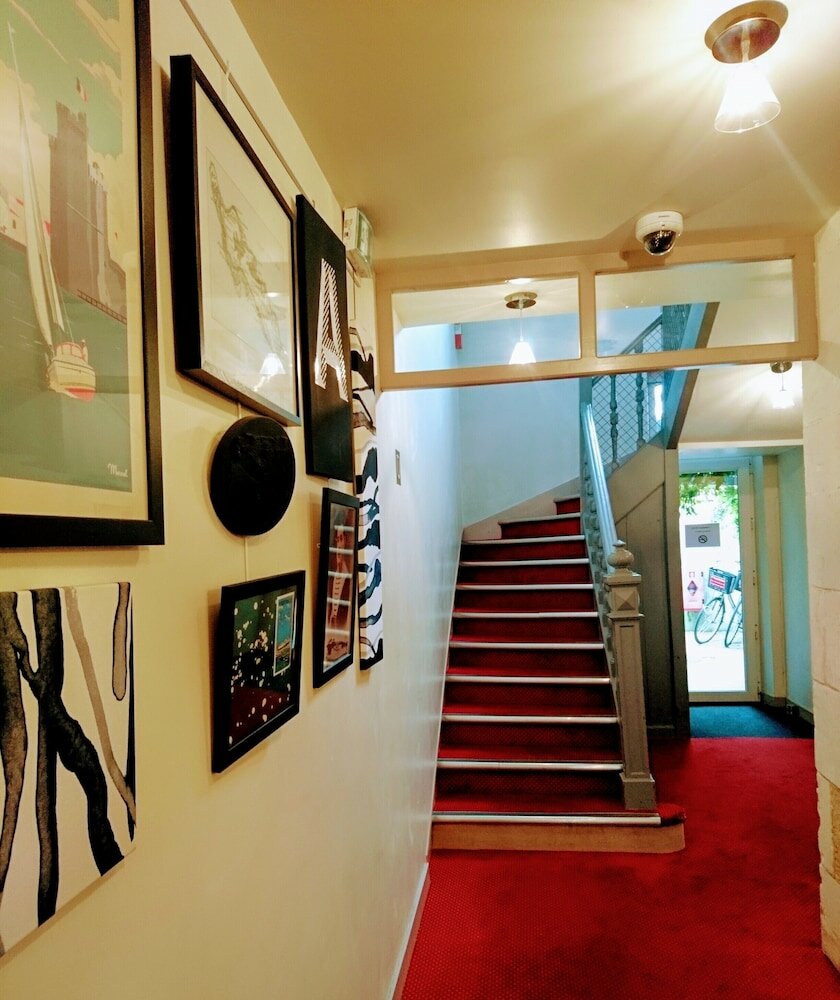 Фото Accostage Hotel