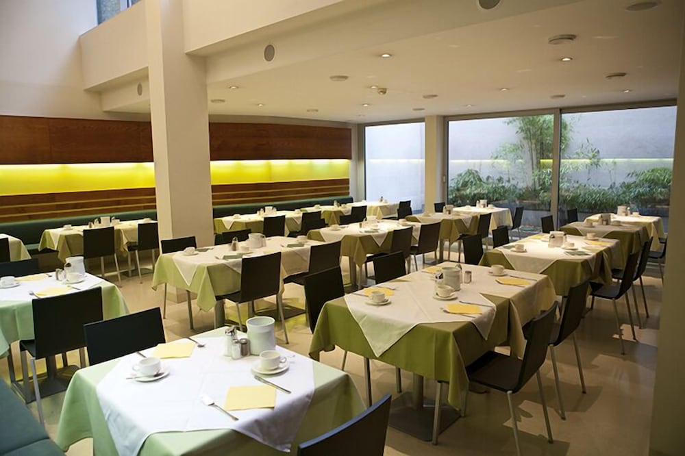 Фото Hotel Caroline