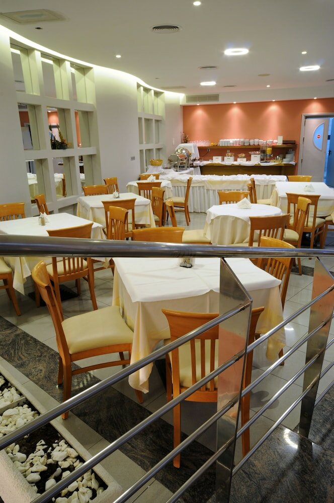 Фото Maritina Hotel