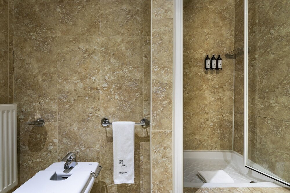 Фото Отель Petit Palace Arturo Soria