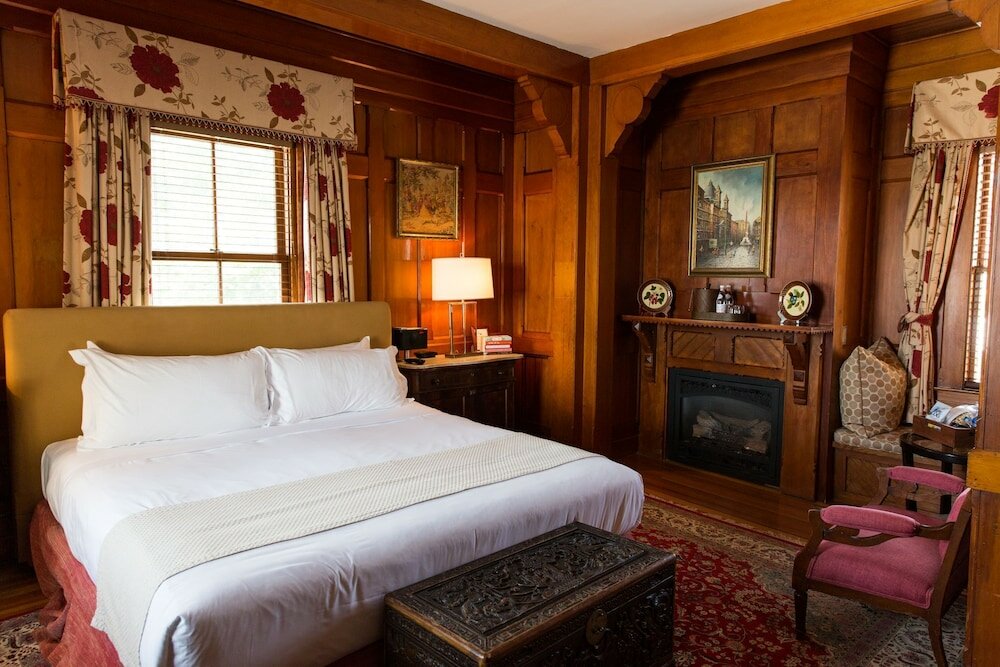 Фото Castle Hill Inn