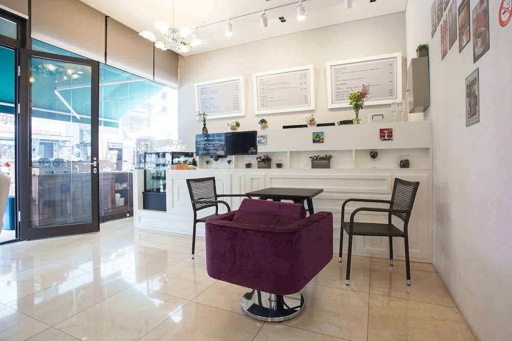 Фото Pharos Hotel