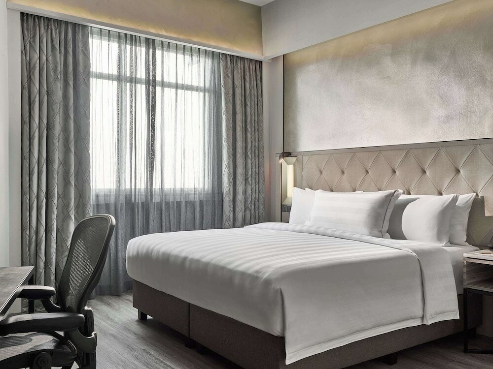 Фото Novotel Singapore on Kitchener