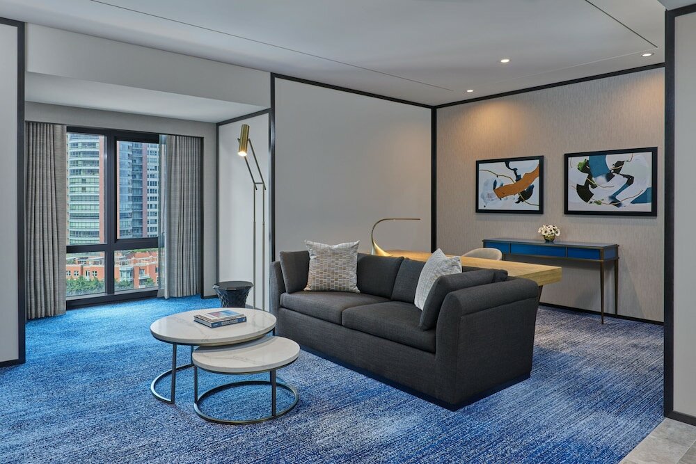 Фото The St. Regis Chicago