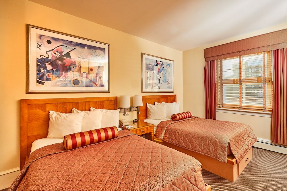 Фото Alexander Inn