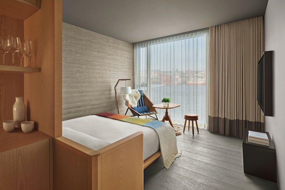 Фото The Reykjavik Edition