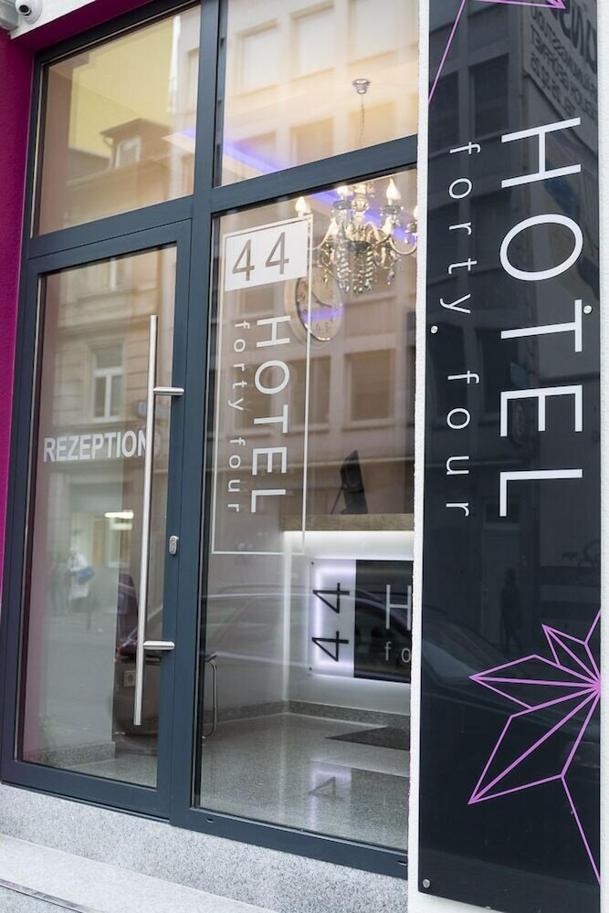 Фото Hotel Forty Four