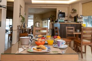 Гостиница Kronos Hotel