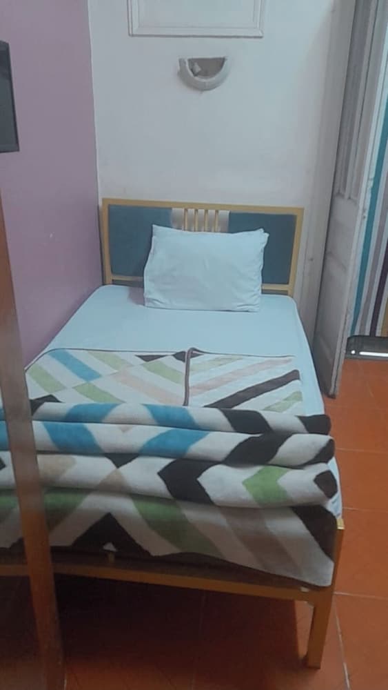 Фото City Plaza Hostel