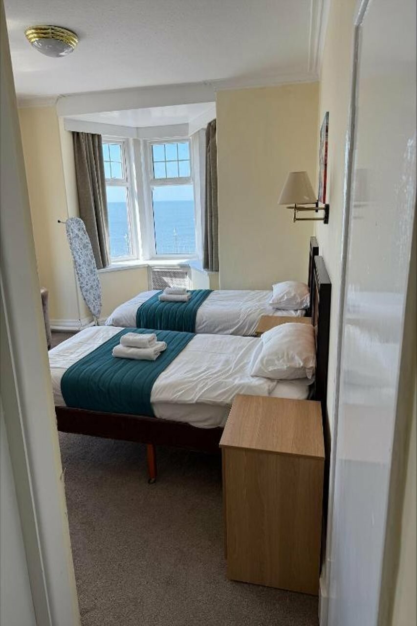 Фото Savoy Blackpool Hotel