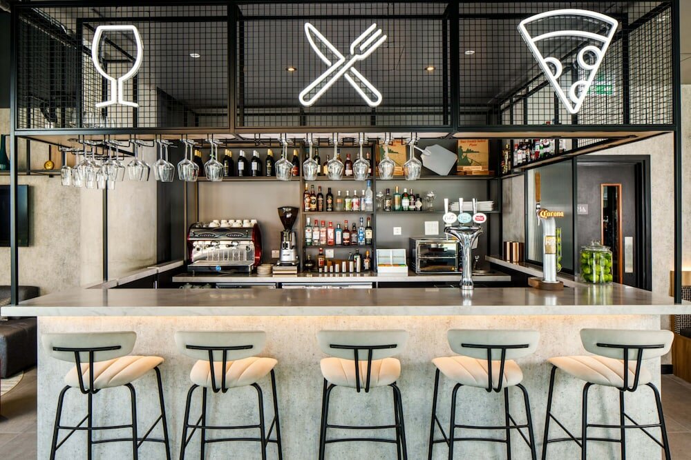 Фото Ibis London Sutton Point