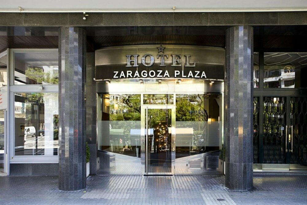 Hotel Hotel Zaragoza Plaza, San Sebastian, photo