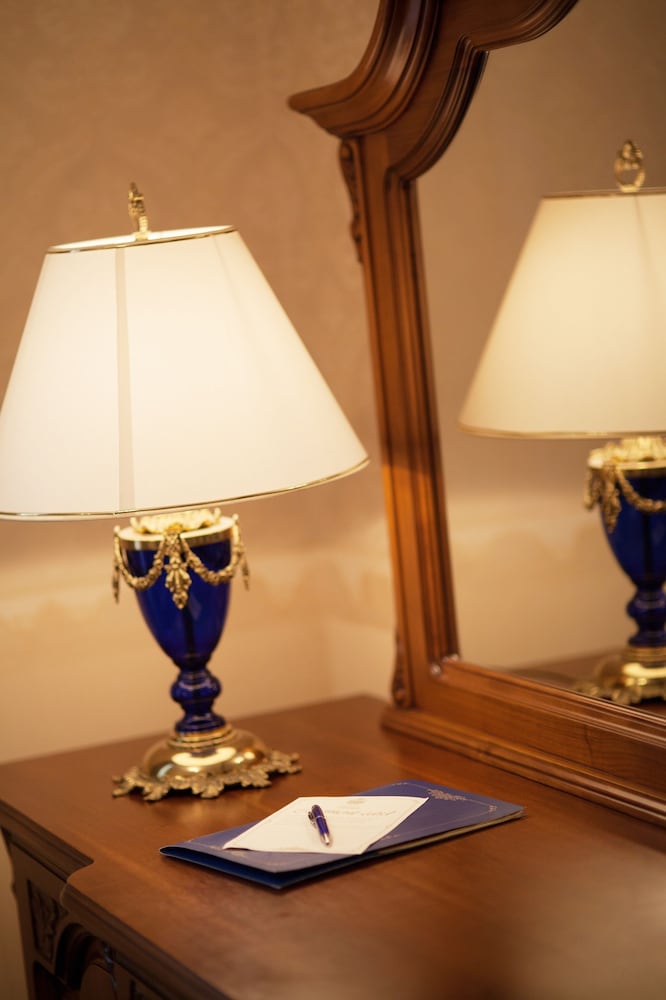 Фото Grand Hotel London