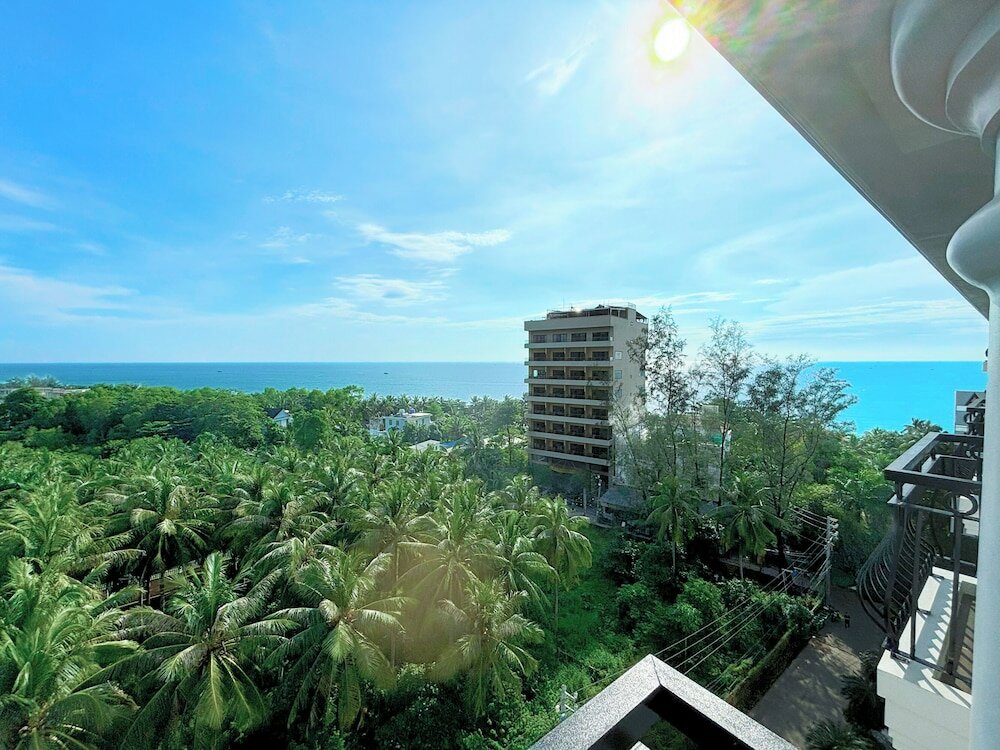 Фото Night Sea Hotel