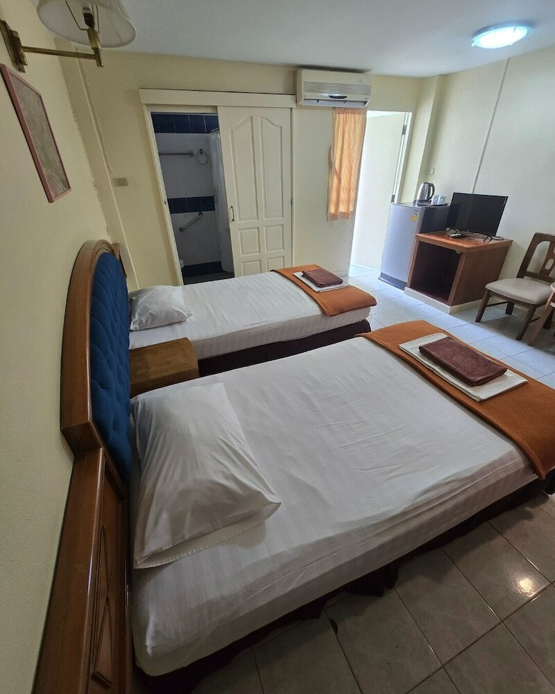 Фото Jardin Hotel