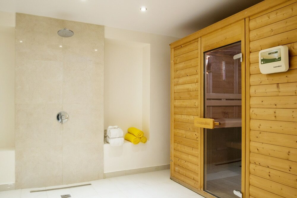 Фото Theoxenia Palace Hotel