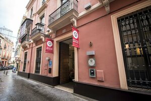 Гостиница Petit Palace Marqués Santa Ana