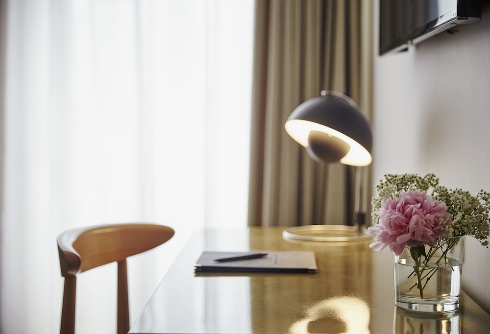 Фото 9Hotel Republique