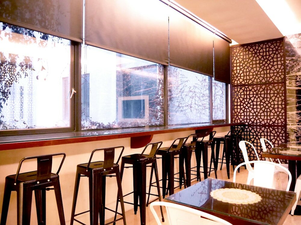 Фото Moonshy Boutique Motel