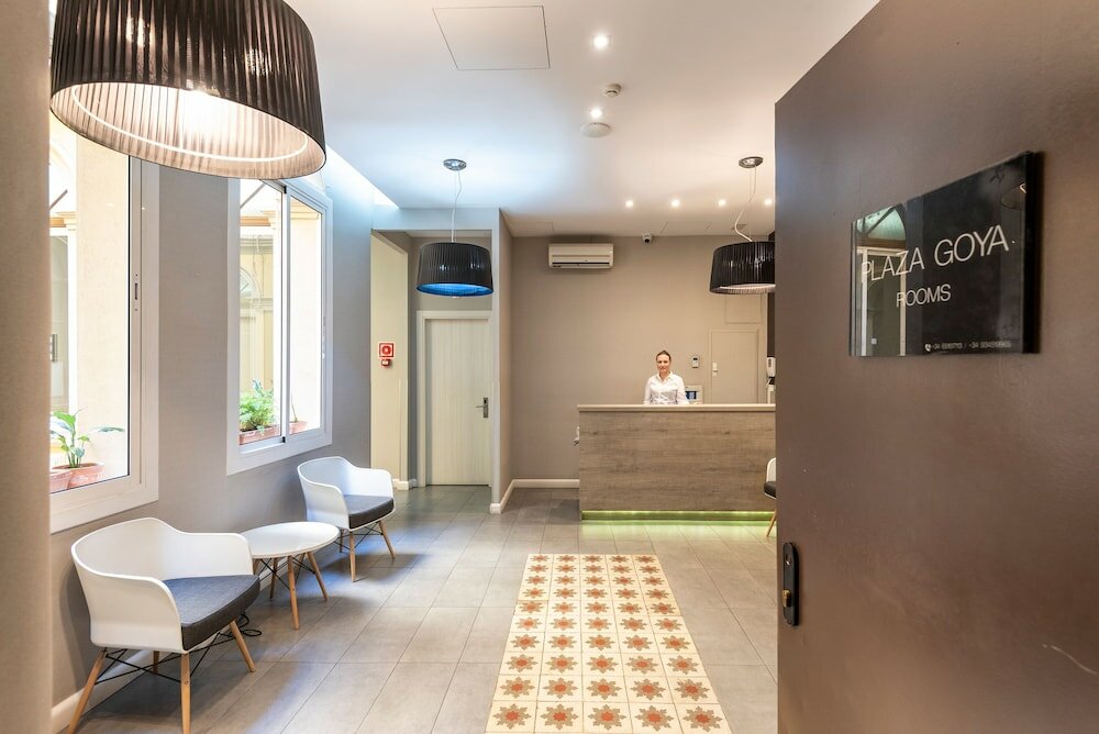 Фото Plaza Goya Rooms