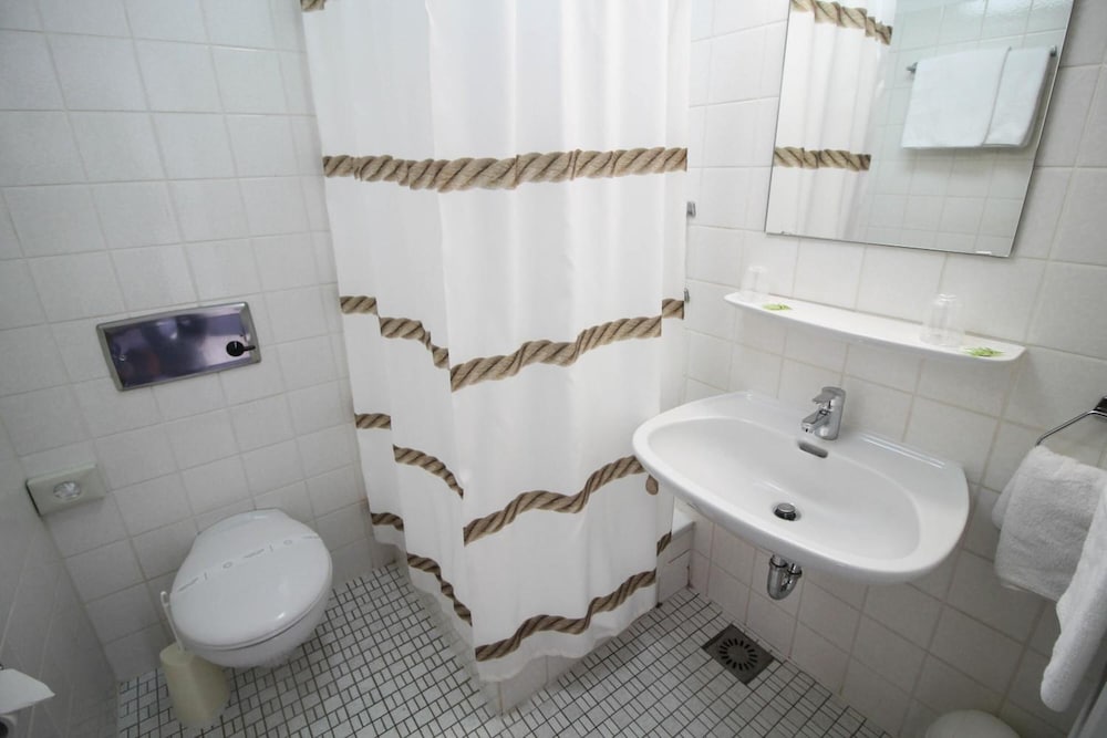 Фото Hotel Am Zoo