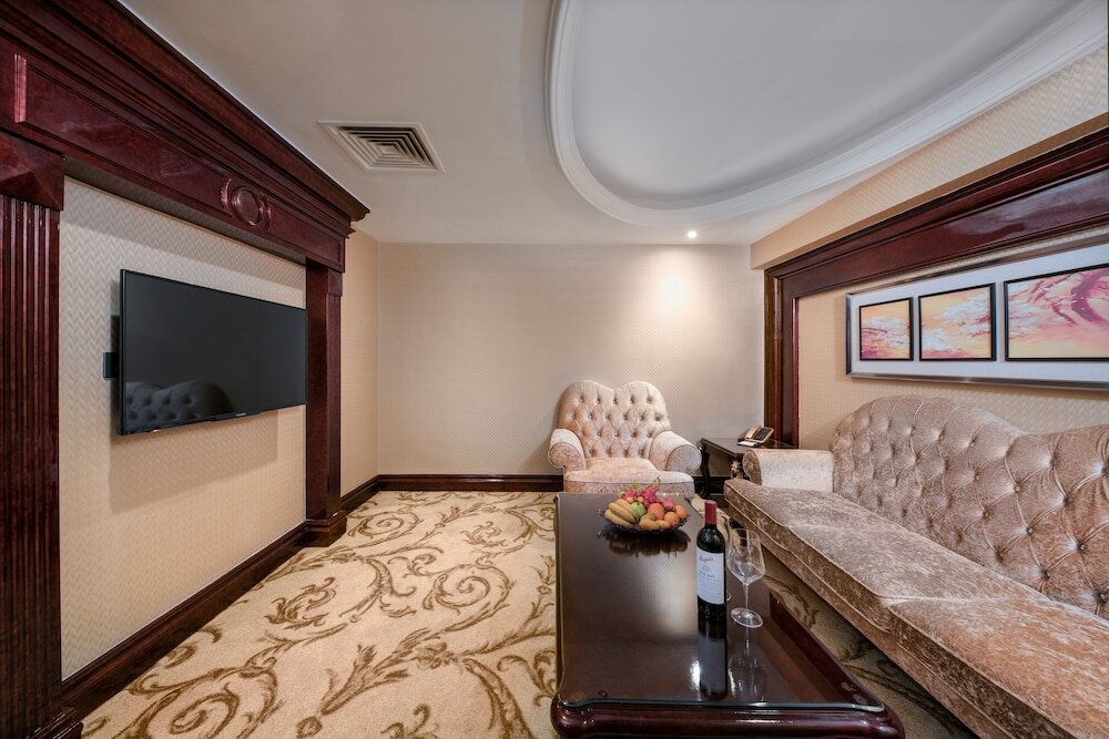 Фото Yueda Financial City International