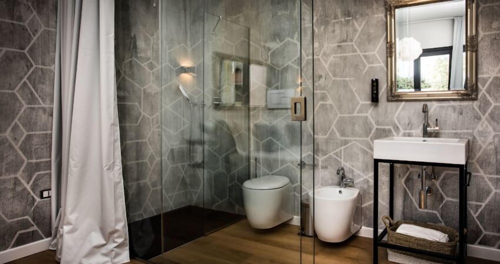 Фото Teku Boutique Hotel