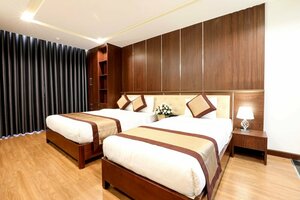 Prague Hotel (Hồ Chí Minh Municipality, Phạm Ngũ Lão, 175/10-12), hotel