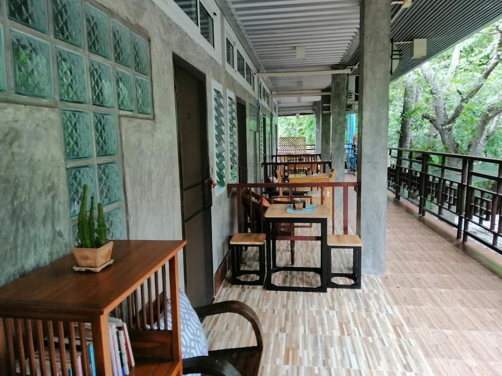 Фото Loei Huen Hao Hug Home & Resort