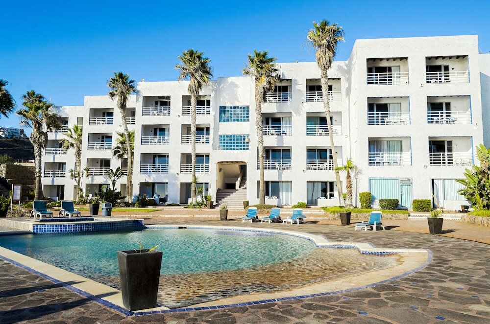 Фото отеля 2