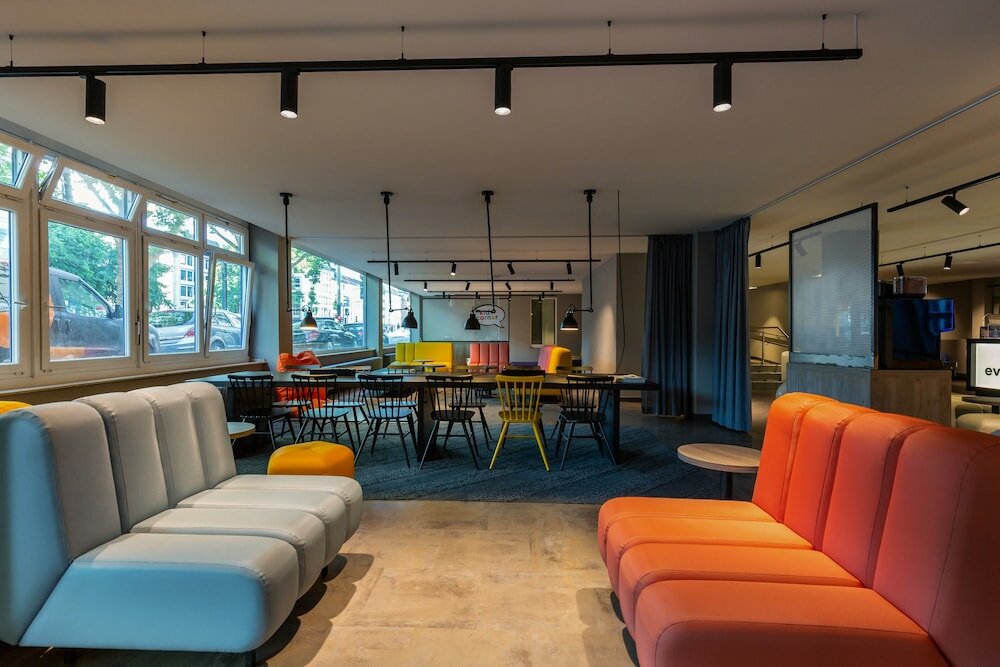 Фото A&o Dusseldorf Hauptbahnhof