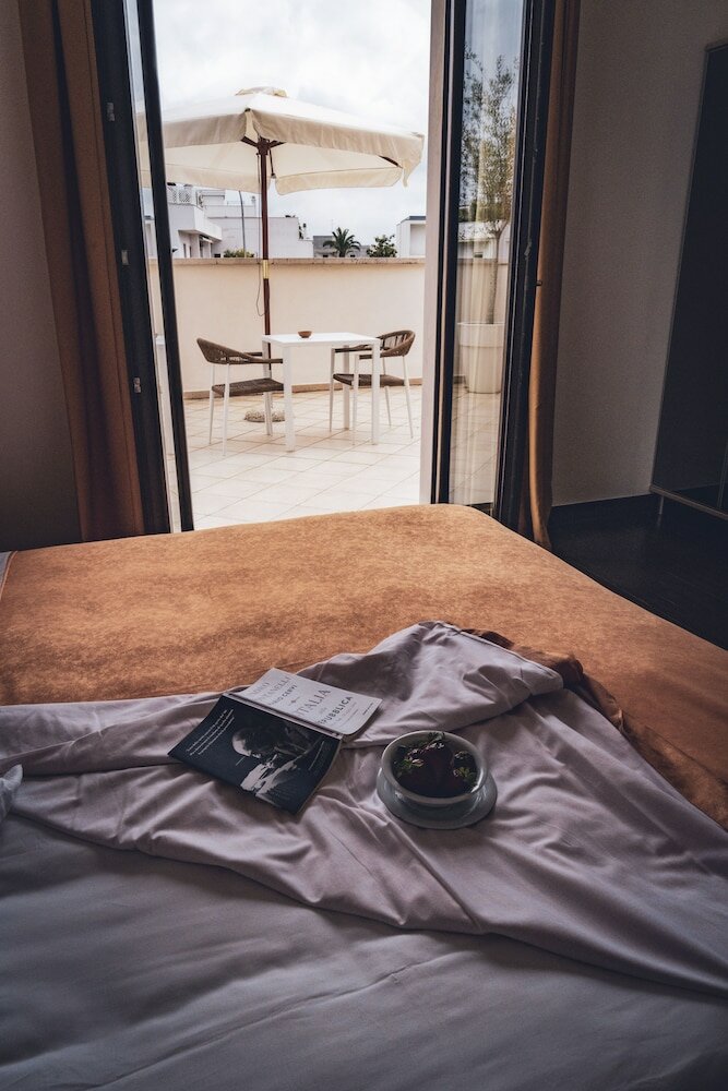 Фото Отель His Majesty