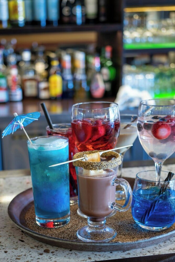 Фото Delta Hotels by Marriott Saint John