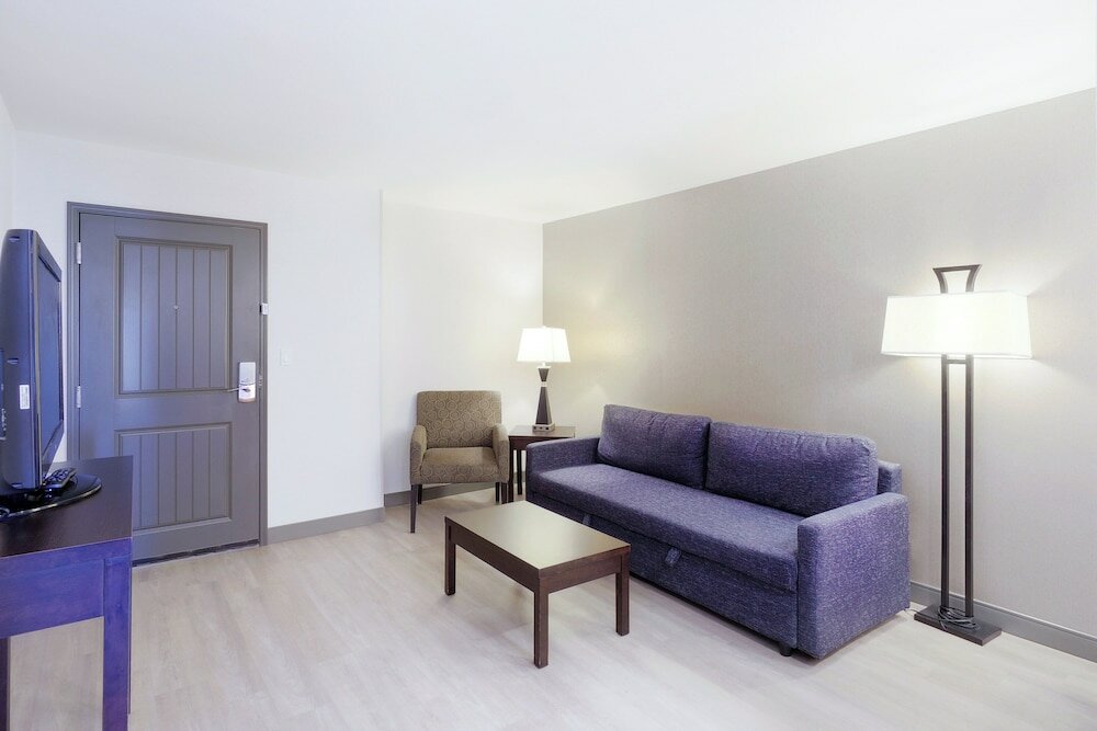 Фото Holiday Inn Hotel & Suites Phoenix Airport, an Ihg Hotel