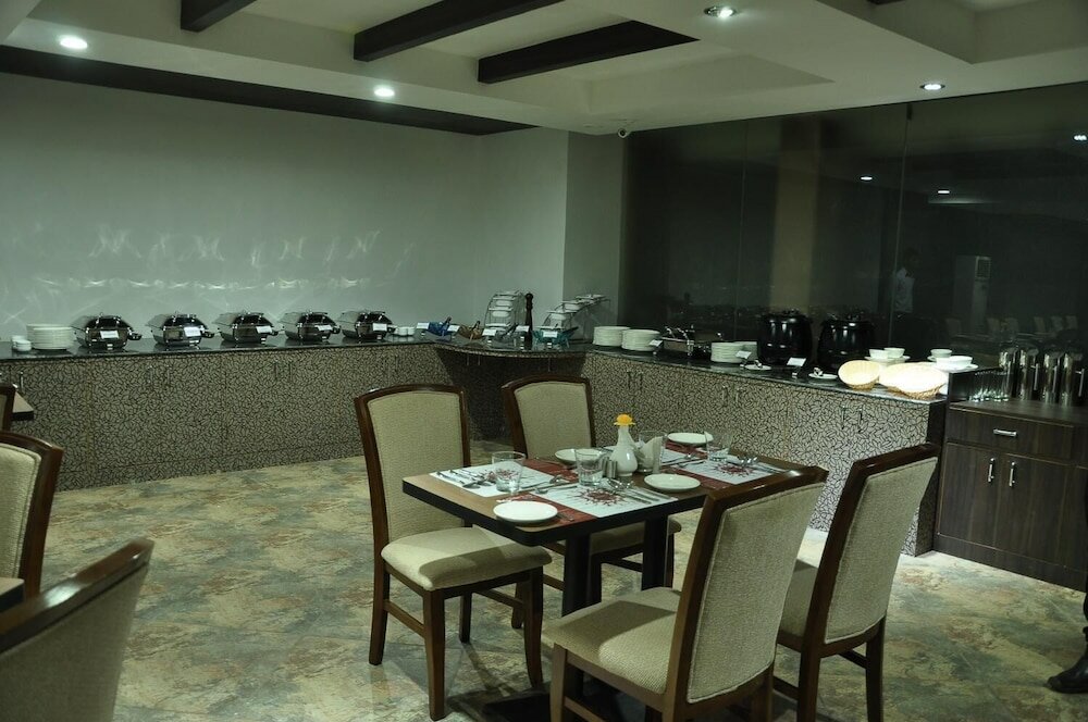 Фото Clarks Inn Badami