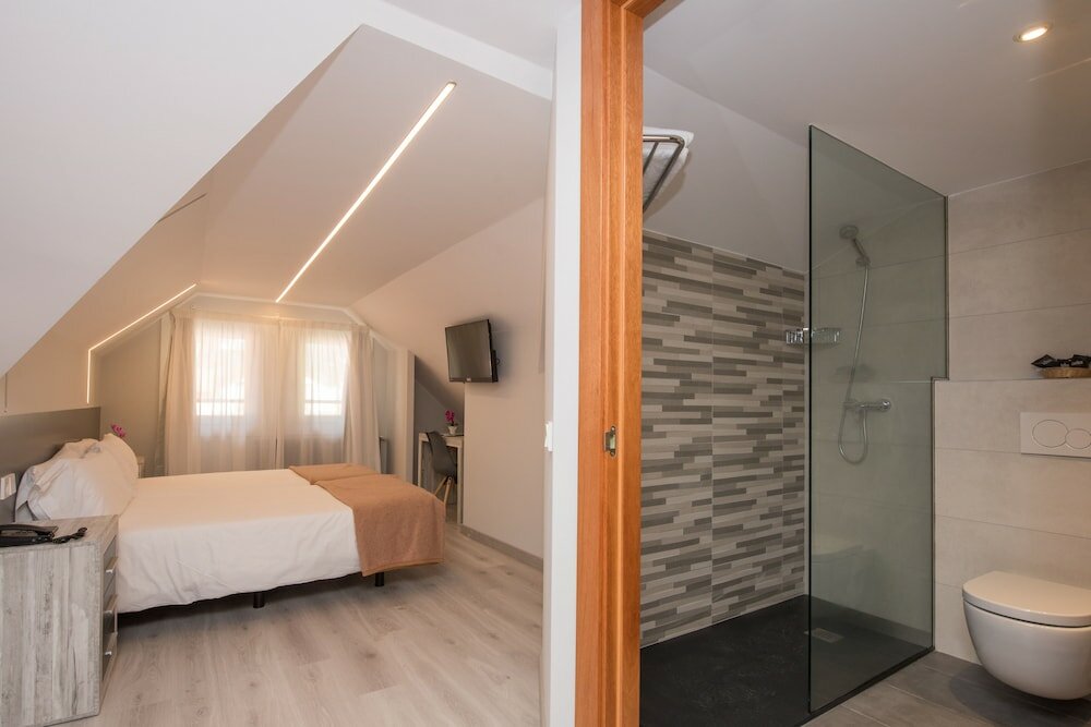 Фото Evenia Oros