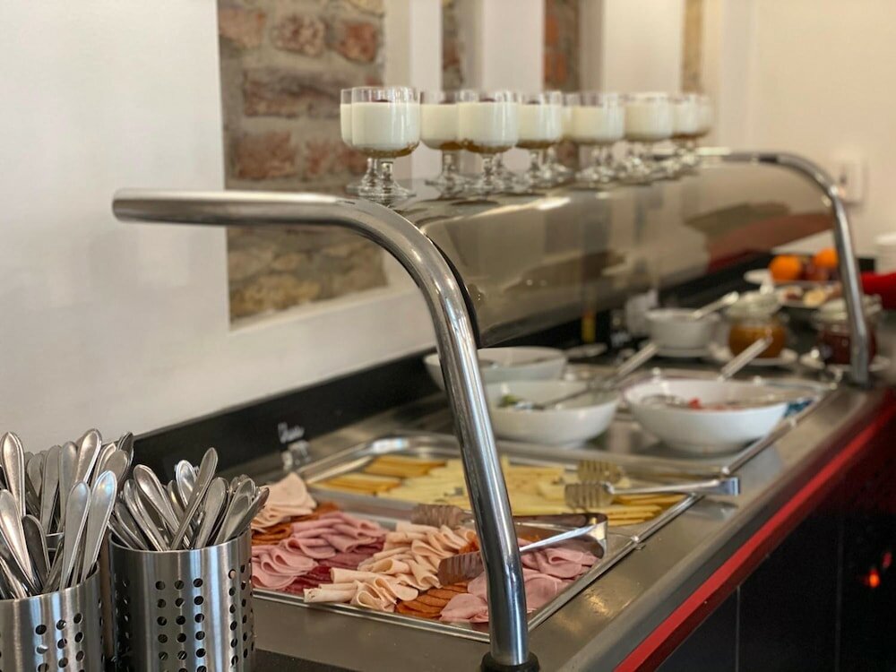 Фото Red and Blue Design Hotel Prague