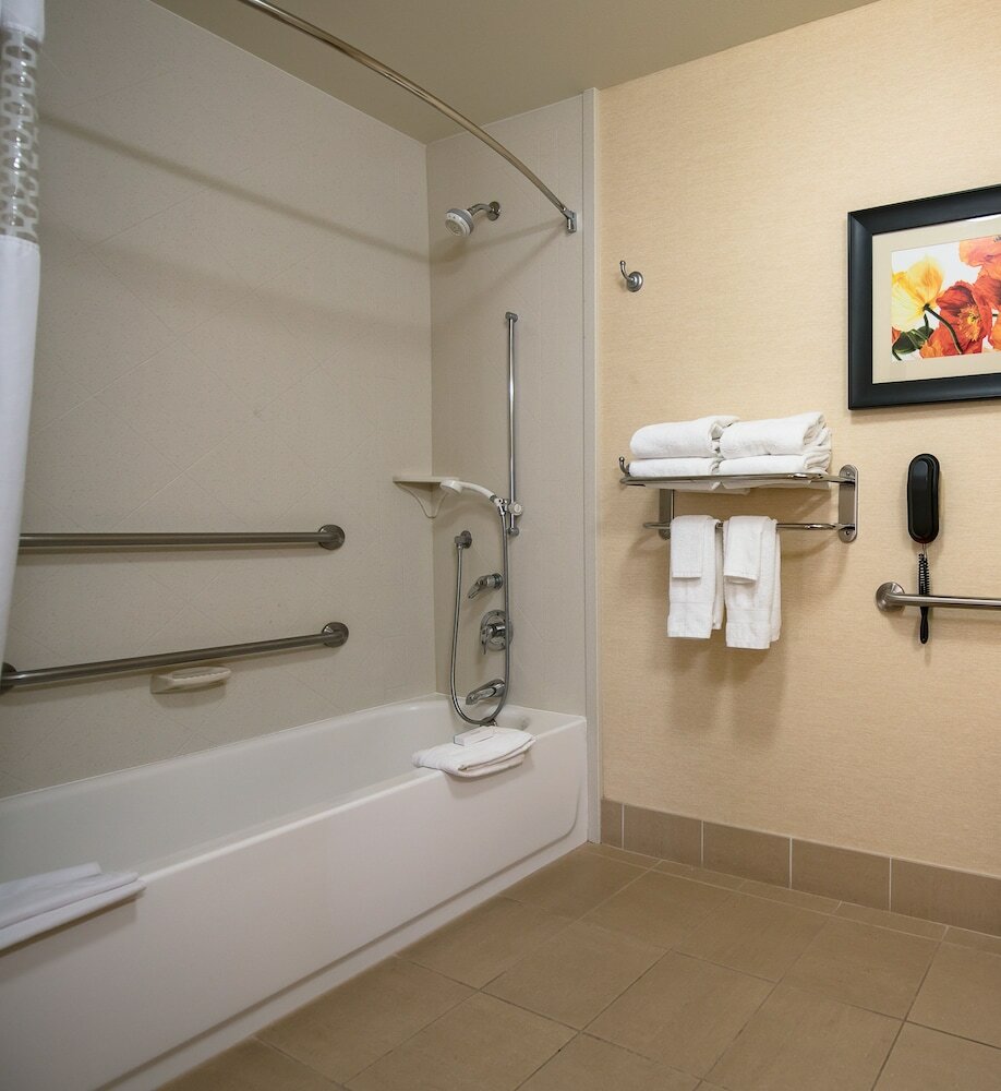 Фото Hampton Inn & Suites Ridgecrest