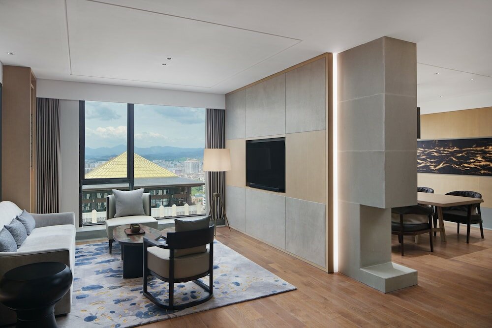 Фото Sheraton Yunfu Xinxing Hotel