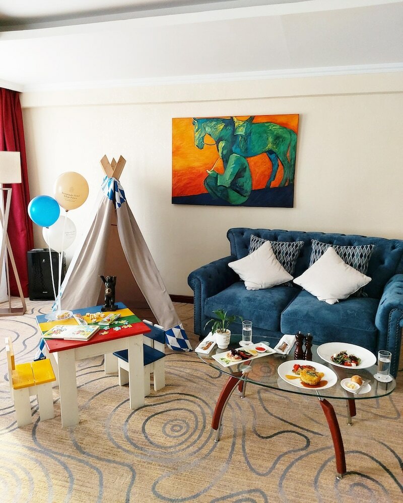 Фото Kempinski Hotel Khan Palace