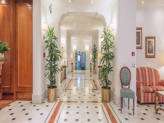 Фото Raeli Hotel Luce