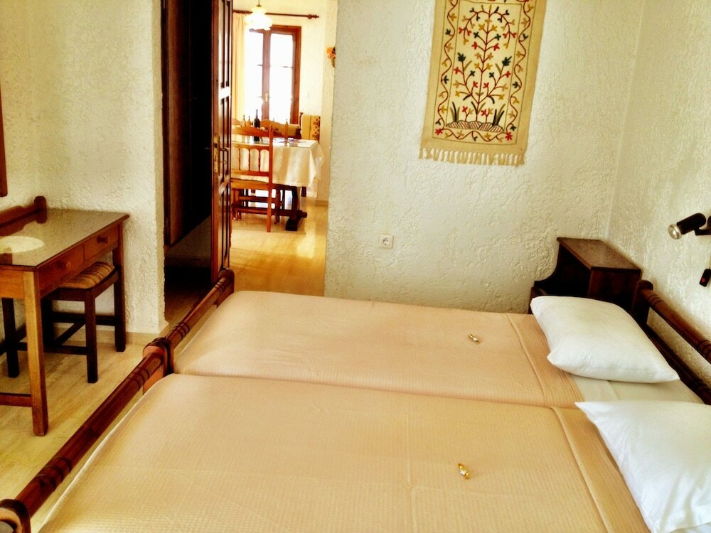 Фото Filoxenia Villa