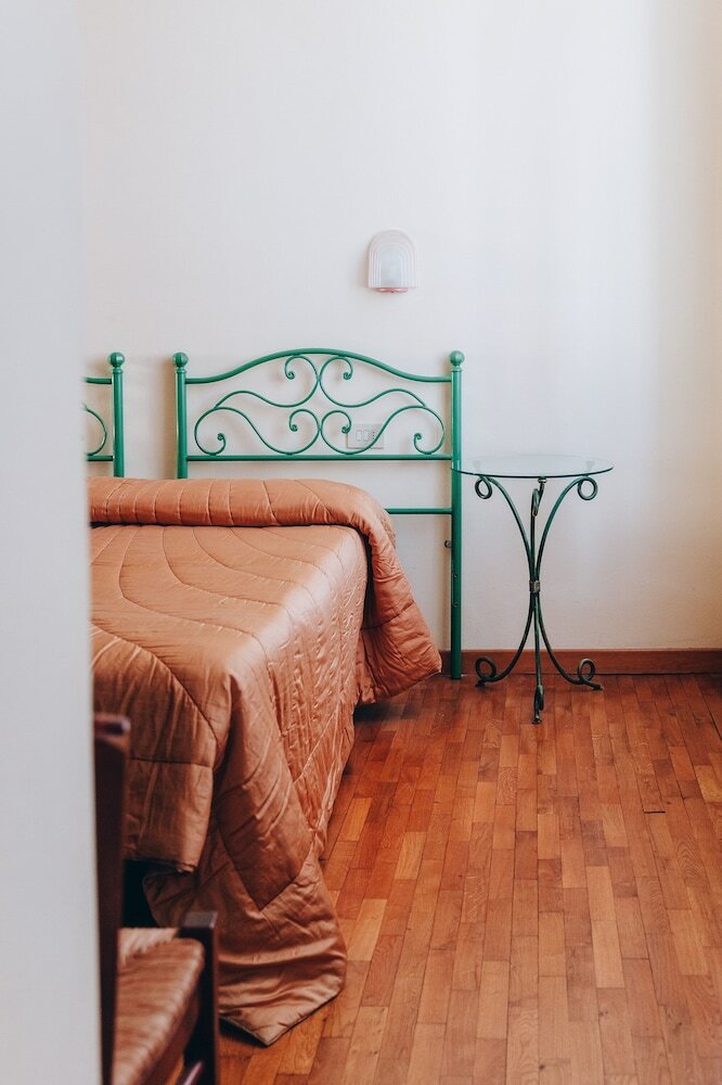 Фото Hotel Savoia E Campana