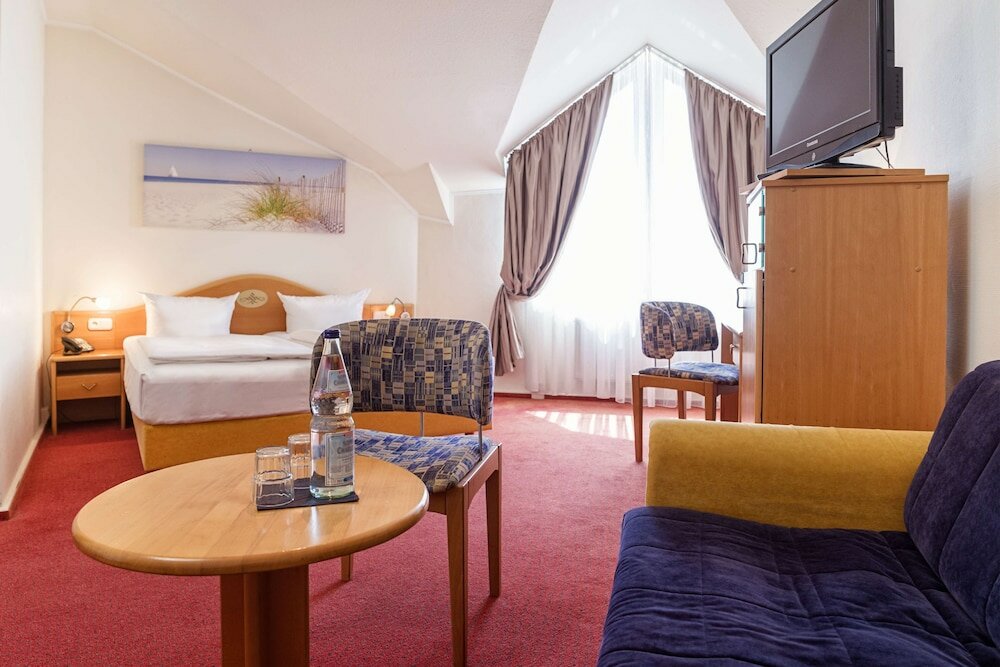 Фото Hotel Dänischer Hof Altenholz by Tulip Inn